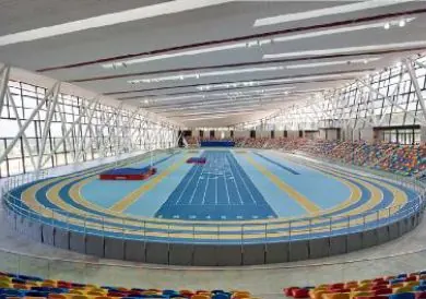 Calefacción de polideportivo en Pista Atletismo Sabadell, Barcelona